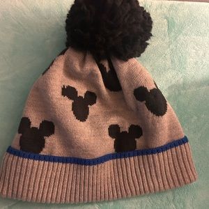 Gap toddler Mickey Mouse hat
